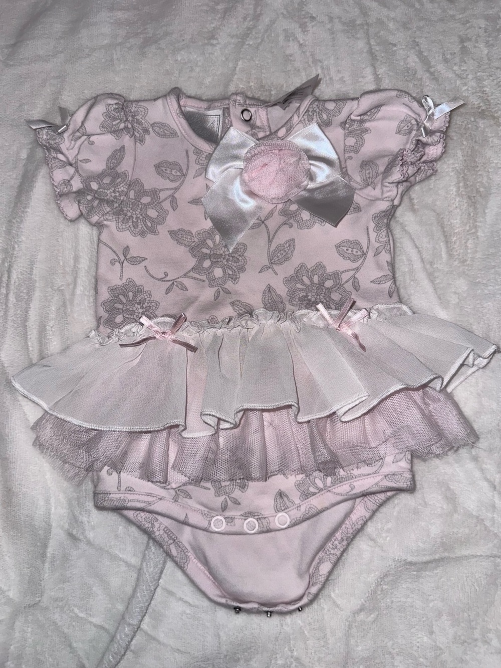 6 month Pink Floral Tulle Tutu Bodysuit with Bow Accent